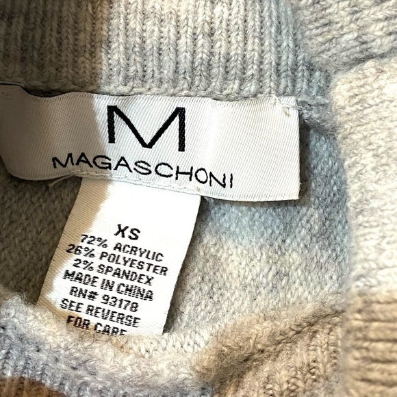 Magaschoni High Mock Turtleneck Gray Oullover Sweater Women’s Size XS Oversized - Picture 6 of 7
